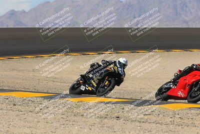 media/Sep-25-2022-CVMA (Sun) [[ee08ed6642]]/Race 8 Supersport Middleweight Shootout/